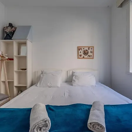 Vista para a praia de Copacabana, quarto e sala-3
